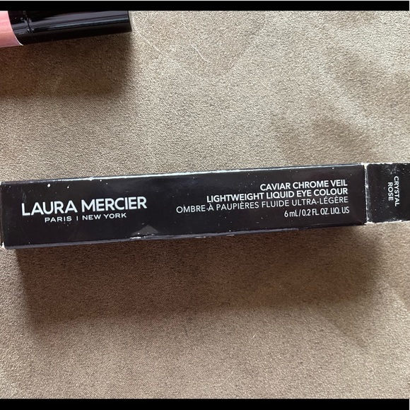 Laura Mercier Caviar Chrome Veil Liquid Eyeshadow Color Crystal Rose - Picture 9 of 13
